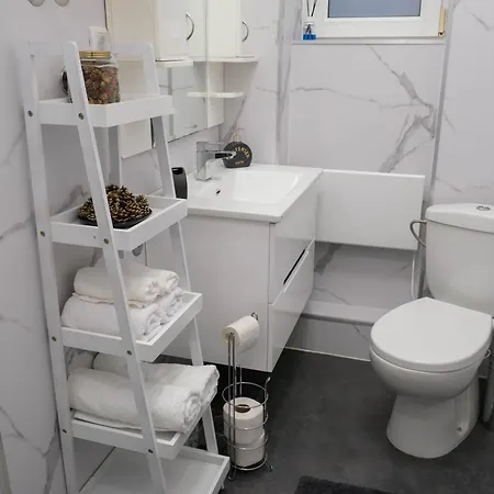 Slavija Square Apartment *