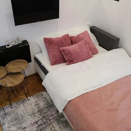 Apartamento Slavija Square